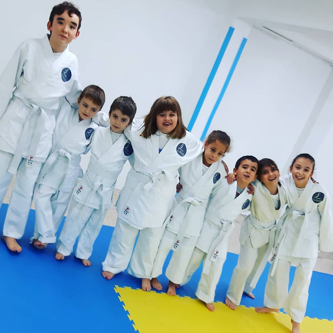 club judo cultural medianos